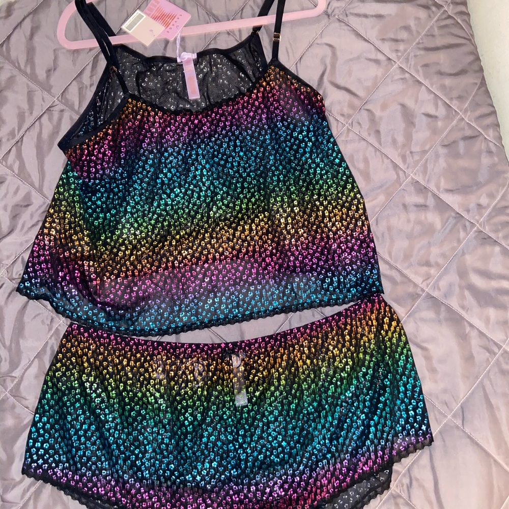 Rihanna SavageX Metallic Leopard PJ Set